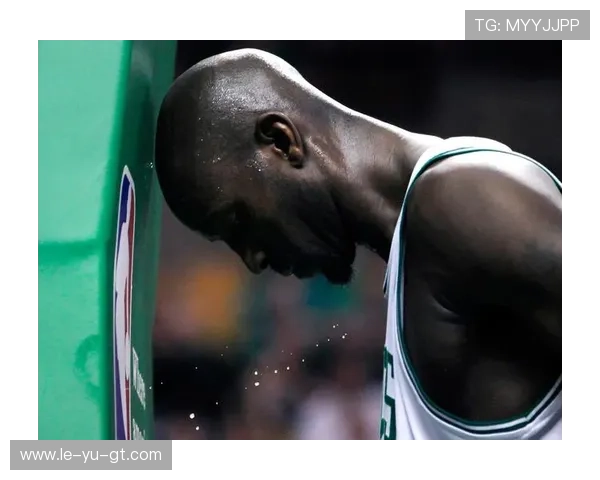 加内特防守强度无可匹敌，场上统治力再现