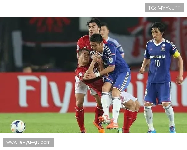 快慢交替主导攻防,里昂掌控比赛节奏