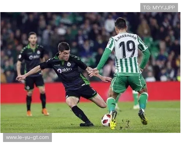 贝蒂斯凭借边路极速突破,撕开对手防线再掀攻势